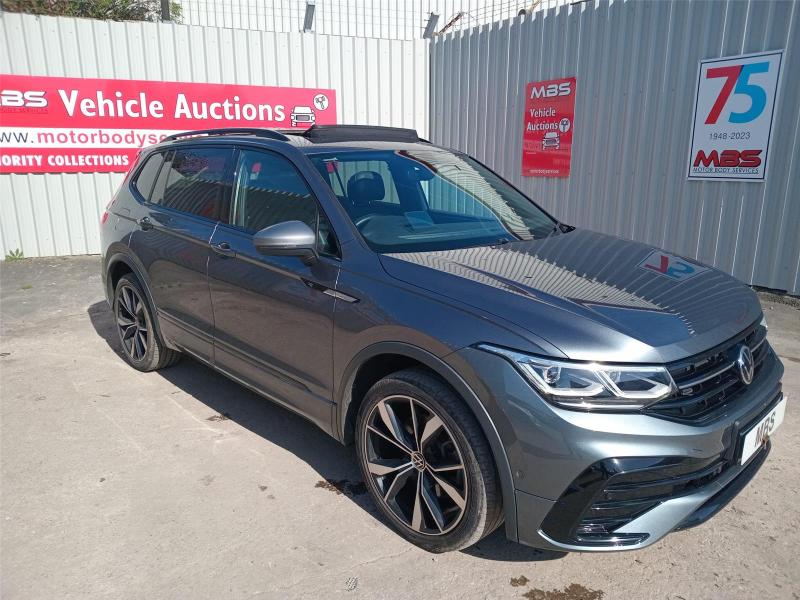 2022 VOLKSWAGEN TIGUAN R-LINE 4motion 1968cc TURBO DIESEL AUTOMATIC 7 Speed MPV