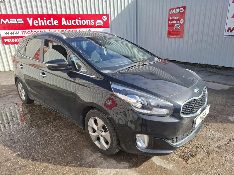 2015 KIA CARENS CRDI 2 ISG 1685cc TURBO DIESEL SEMI AUTO 7 Speed 5 DOOR MPV