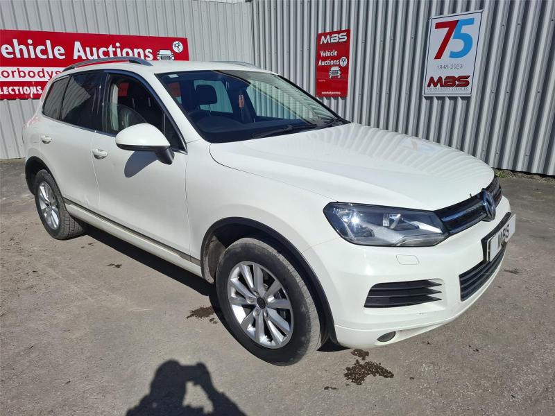 2011 VOLKSWAGEN TOUAREG V6 SE TDI BLUEMOTION TECHNOLOG 2967cc TURBO DIESEL AUTOMATIC 8 Speed 5 DOOR ESTATE