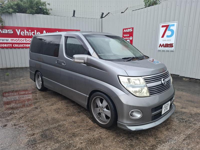 2005 NISSAN ELGRAND 35 3498cc PETROL AUTOMATIC 2 DOOR MPV