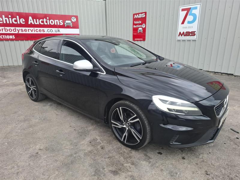 2019 VOLVO V40 T2 R-DESIGN EDITION 1969cc TURBO PETROL MANUAL 6 Speed 5 DOOR HATCHBACK