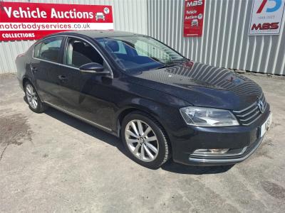Image of 2014 VOLKSWAGEN PASSAT EXECUTIVE TDI BLUEMOTION TECHN 1968cc TURBO DIESEL SEMI AUTO 6 Speed 4 DOOR SALOON