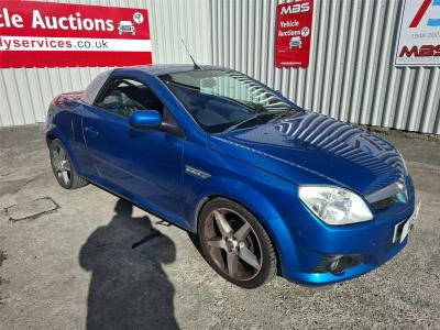 Image of 2008 VAUXHALL TIGRA EXCLUSIV 16V RED 1364cc PETROL MANUAL 5 Speed 2 DOOR CONVERTIBLE