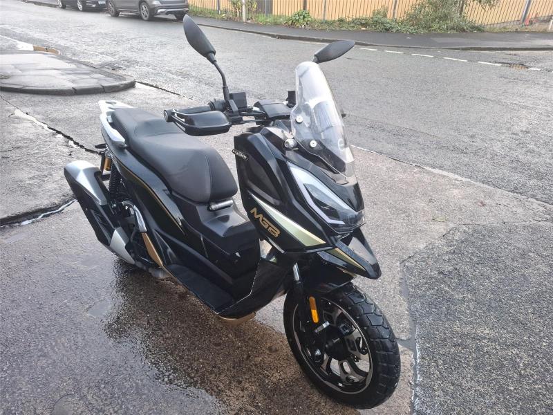 2025 MGB SST 125 125cc PETROL CVT SCOOTER