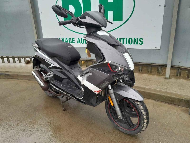 2020 Lexmoto Diablo 125 Efi Lj 125 T-8m 125cc Petrol Motorcycle