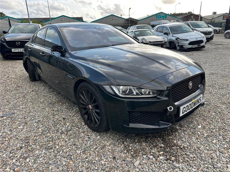 2015 JAGUAR XE S 2995cc SUPER PETROL AUTOMATIC 4 DOOR SALOON