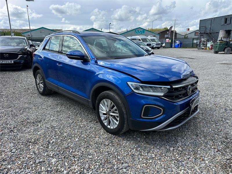 2022 72 VOLKSWAGEN T-ROC LIFE TSI 999cc TURBO PETROL MANUAL 5 DOOR HATCHBACK