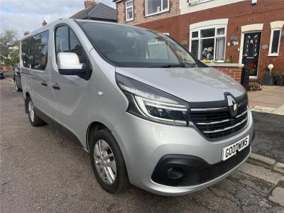 Image of 2021 RENAULT TRAFIC SL28 SPORT ENERGY DCI MINI BUS 1997cc TURBO DIESEL MANUAL 5 DOOR MPV
