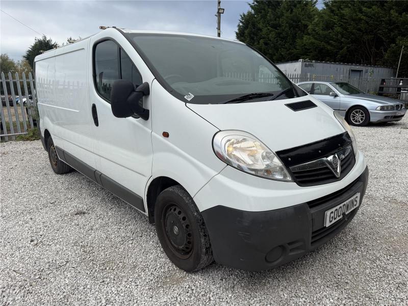 2013 VAUXHALL VIVARO 2900 CDTI 1995cc TURBO DIESEL MANUAL PANEL VAN