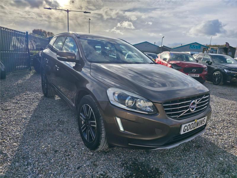 2015 65 VOLVO XC60 D4 SE LUX NAV 1969cc TURBO DIESEL AUTOMATIC 5 DOOR ESTATE