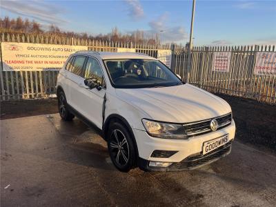 Image of 2017 VOLKSWAGEN TIGUAN SE NAV TDI BMT 4MOTION DSG 1968cc TURBO DIESEL SEMI AUTO 5 DOOR ESTATE