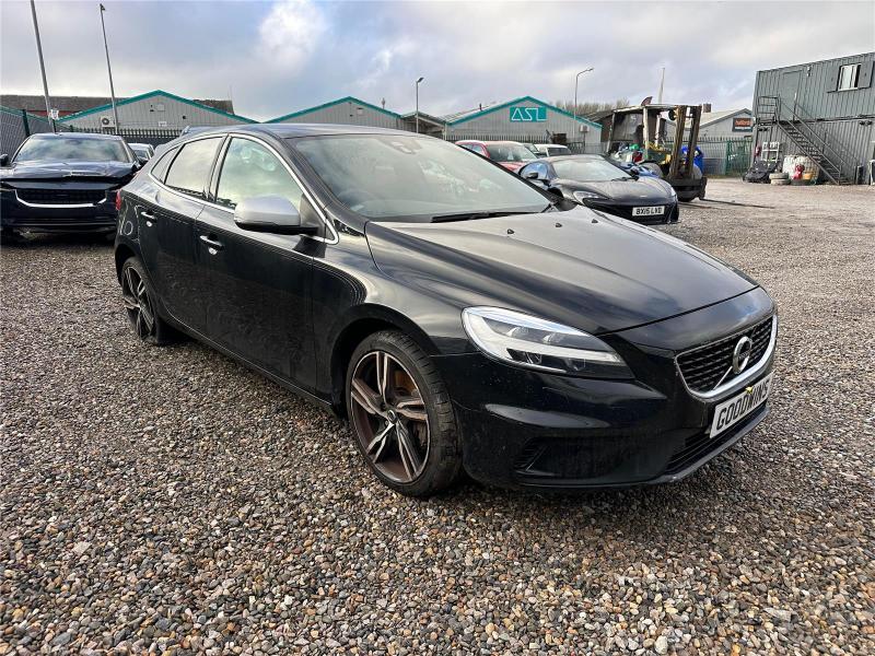 2019 VOLVO V40 T3 R-DESIGN EDITION 1498cc TURBO PETROL AUTOMATIC 5 DOOR HATCHBACK