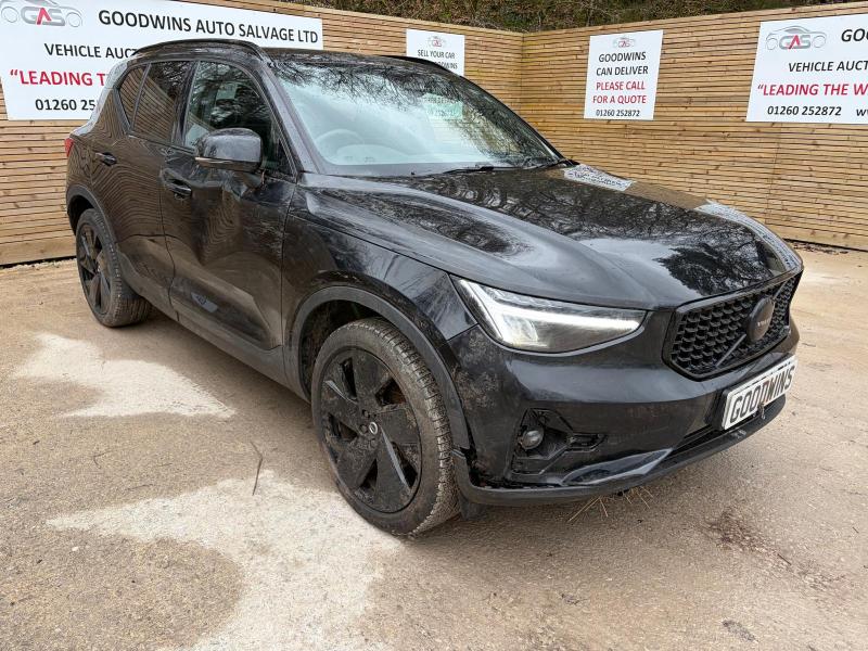 2025 75 VOLVO XC40 B4 PLUS BLACK EDITION 1969cc TURBO PETROL HYBRID SEMI AUTO 5 DOOR ESTATE
