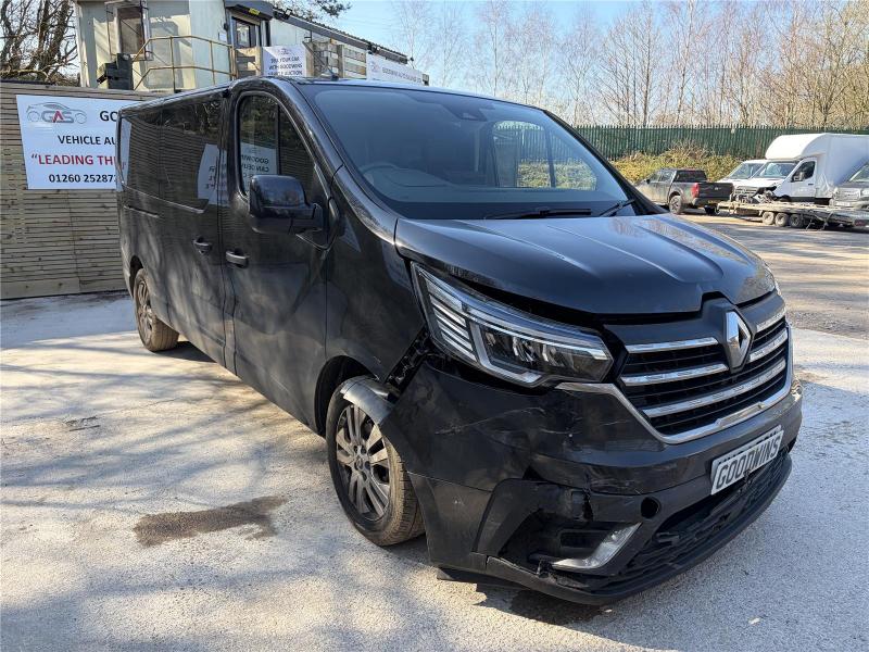 2024 RENAULT TRAFIC LL30 EXTRA EDC MINIBUS DCI 1997cc TURBO DIESEL AUTOMATIC 5 DOOR MPV