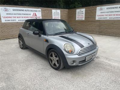 Image of 2009 59 MINI HATCH COOPER 1598cc PETROL AUTOMATIC 3 DOOR HATCHBACK