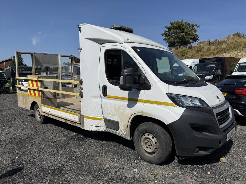 2022 PEUGEOT BOXER BLUEHDI 335 2179cc TURBO DIESEL MANUAL CHASSIS CAB