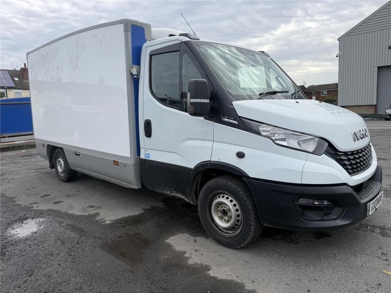 2021 IVECO DAILY 35S14 2287cc TURBO DIESEL AUTOMATIC CHASSIS CAB REFRIGERATED