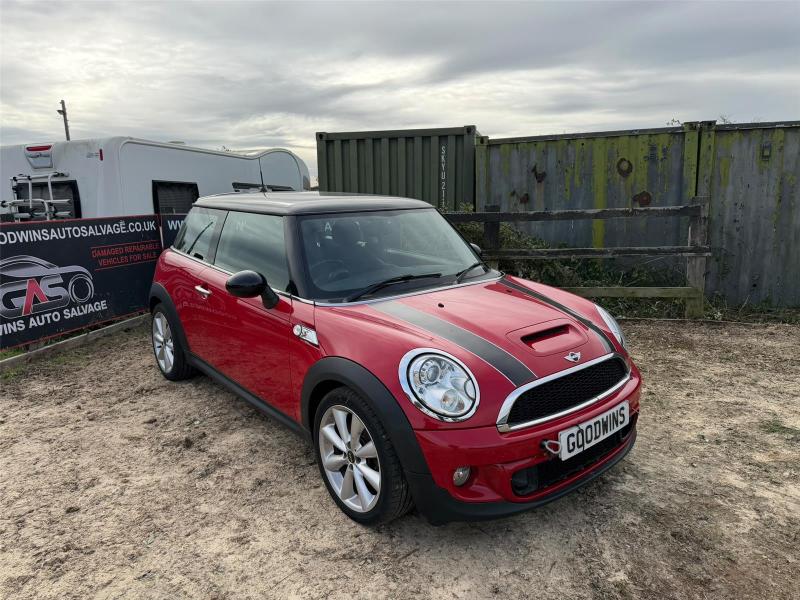 2012 62 MINI HATCH COOPER S 1598cc TURBO PETROL MANUAL 3 DOOR HATCHBACK