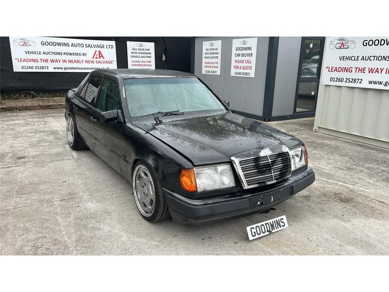 1992 MERCEDES COMPACT 260 E 2599cc PETROL AUTOMATIC 4 DOOR SALOON