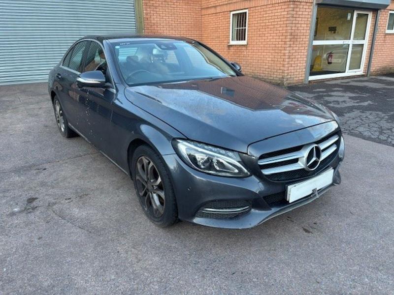 2015 Mercedes C-class C220 Bluetec Sport 2143cc Turbo Diesel Manual 6 Speed 6 Saloon