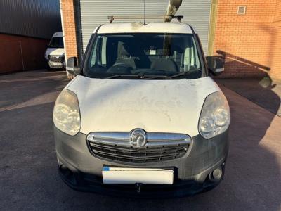 2015 Vauxhall Combo 2300 L2h1 Cdti S/s