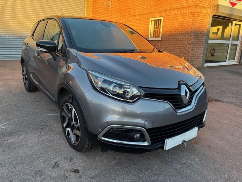 2016 Renault Captur Dynamique S Nav Tce 898cc Turbo Petrol Manual 5 Speed 5 Hatchback