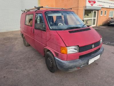 Image of 2002 Volkswagen Transporter Swb Tdi 2461cc Turbo Diesel Manual 5 Speed 5 Motorhome