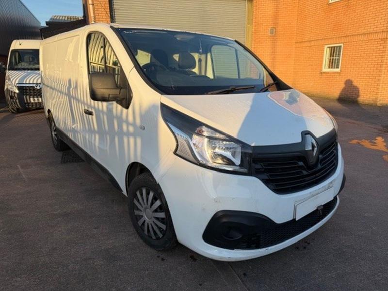2015 Renault Trafic Ll29 Business Plus Energy Dci S/r P/v 1598cc Turbo Diesel Manual 6 Speed 6 Panel Van