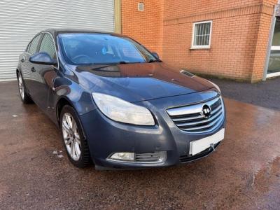 Image of 2010 Vauxhall Insignia Exclusiv Nav Cdti Ecoflex 1956cc Turbo Diesel Manual 6 Speed 6 Hatchback