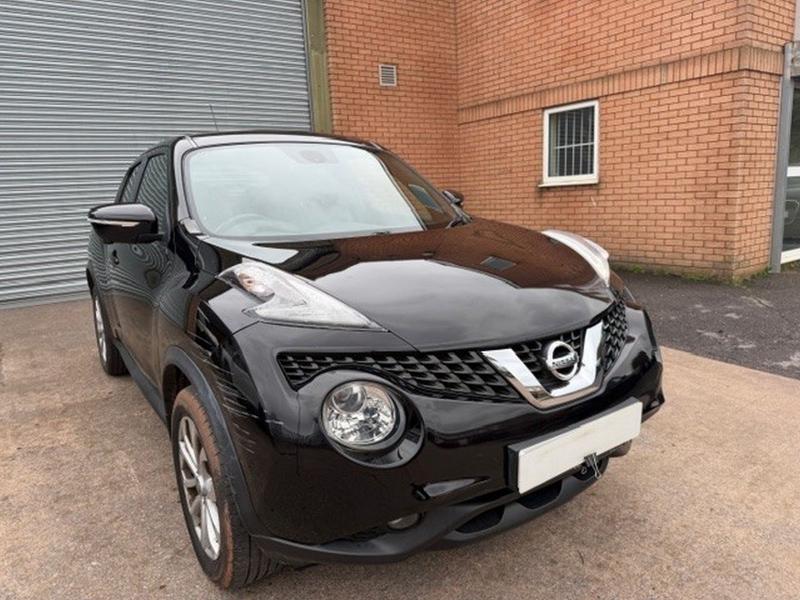 2016 Nissan Juke Tekna Dig-t 1197cc Turbo Petrol Manual 6 Speed 6 Hatchback