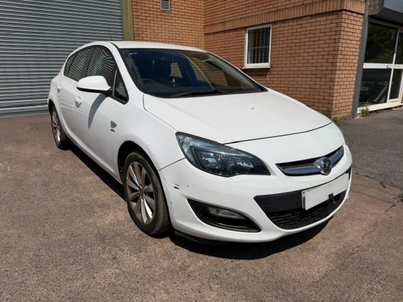 2012 Vauxhall Astra Active 1398cc Petrol Manual 5 Speed 5 Hatchback
