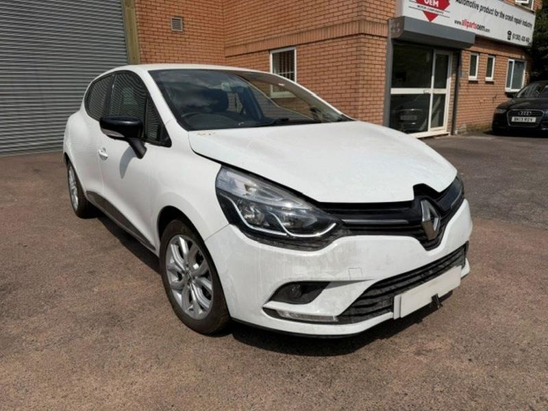 2018 Renault Clio Dynamique Nav Tce 898cc Turbo Petrol Manual 5 Speed 5 Hatchback