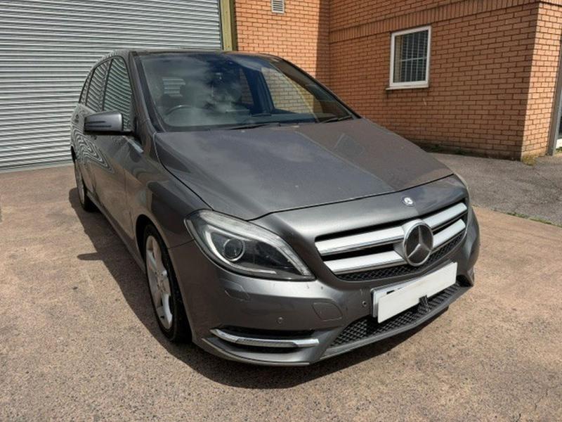 2013 Mercedes B-class B220 Cdi Sport 2143cc Turbo Diesel Automatic 7 Speed 7 Mpv