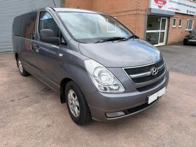 Image of 2010 Hyundai I800 Style Crdi 2497cc Turbo Diesel Manual 5 Speed 5 Mpv