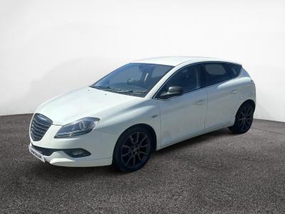 Image of 2014 Chrysler Delta S-series M-jet 1598cc Turbo Diesel Manual 6 Speed Hatchback