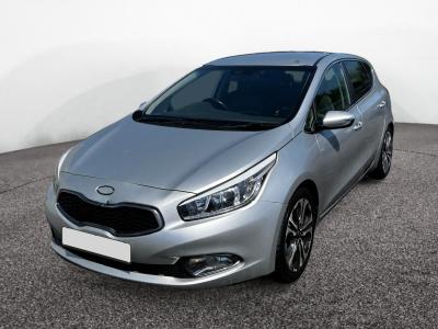 Image of 2015 kia Ceed 4 Ecodynamics Crdi 1582cc Turbo Diesel Manual 6 Speed Hatchback