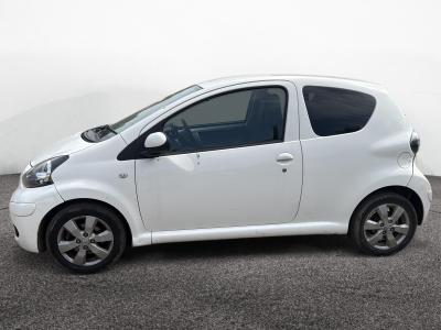 Image of 2011 Toyota Aygo go Vvt-i 998cc Petrol Manual 5 Speed Hatchback