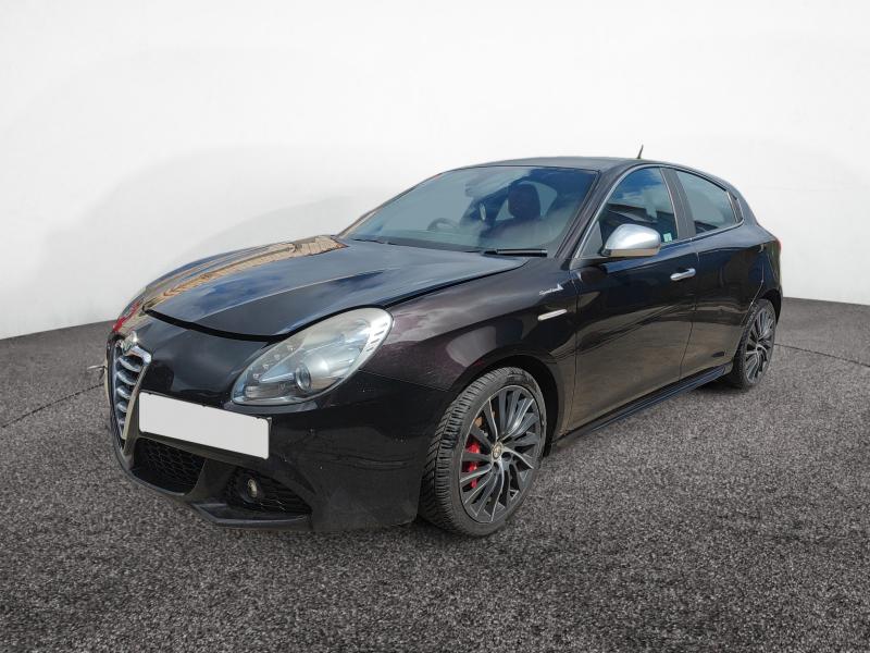 2012 Alfa Romeo Giulietta Lusso Jtdm-2 s-a 1956cc Turbo Diesel Semi Automatic 6 Speed Hatchback