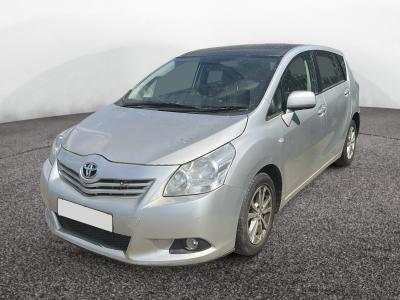 Image of 2011 Toyota Verso tr D-4d 1998cc Turbo Diesel Manual 6 Speed MPV