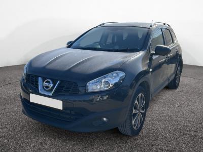 Image of 2013 Nissan Qashqai Tekna is 2 dci 1598cc Turbo Diesel Manual 6 Speed SUV