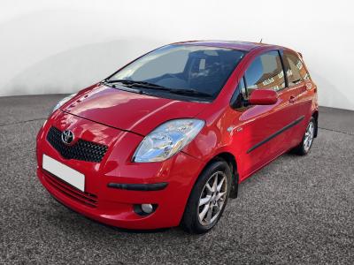 Image of 2008 Toyota Yaris sr D4-d s-a 1364cc Turbo Diesel Semi Automatic 5 Speed Hatchback