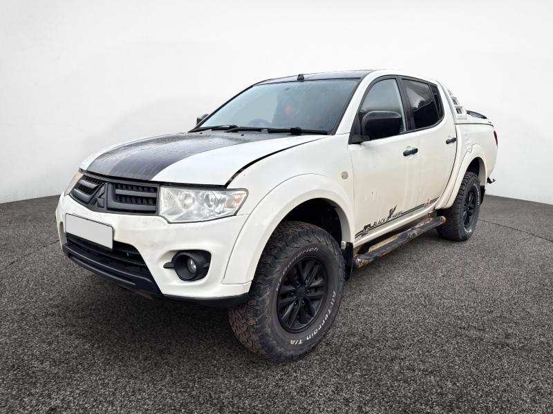2014 Mitsubishi L200 TROJAN DCB DI-D 4X4 2477cc Turbo Diesel Manual 5 Speed Pick Up
