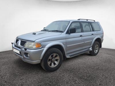 Image of 2006 Mitsubishi Shogunsport