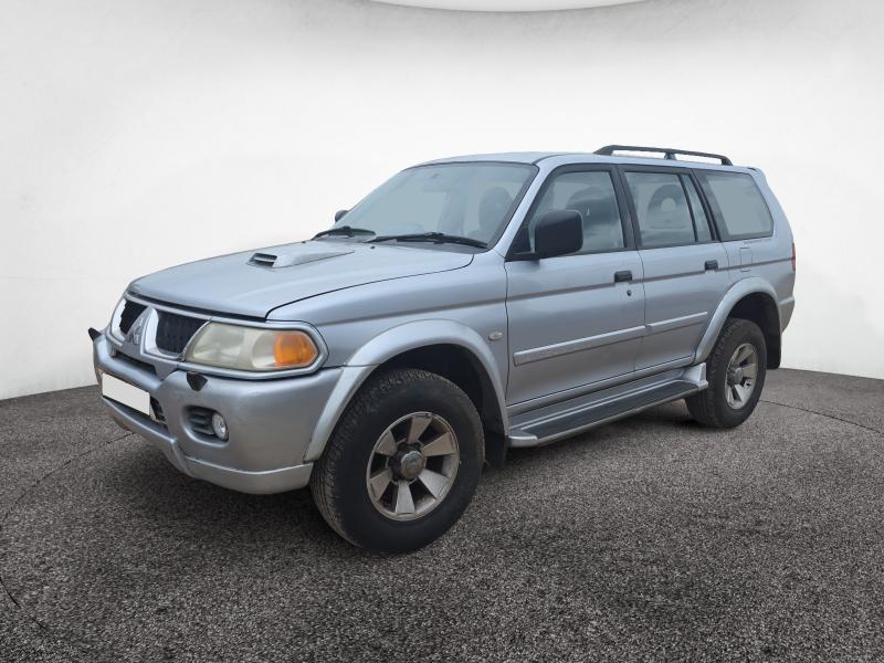 2006 Mitsubishi Shogunsport
