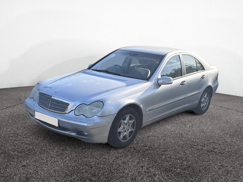 2004 Mercedes C200 Komp Classic se a 1796cc Super Petrol Automatic 5 Speed Saloon