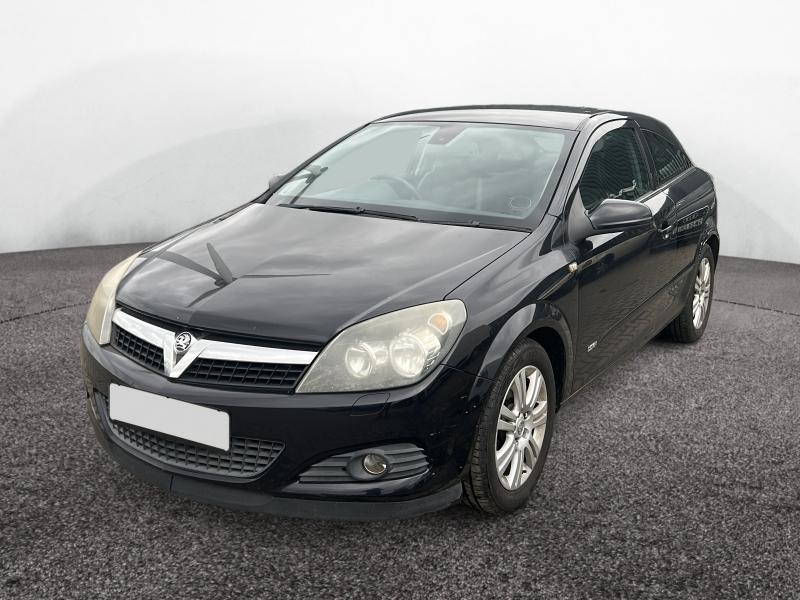 2007 Vauxhall Astra Design s-a 1598cc Petrol Semi Automatic 5 Speed Coupe