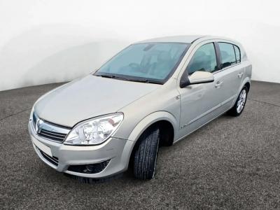 Image of 2008 Vauxhall Astra Elite a 1796cc Petrol Automatic 4 Speed Hatchback