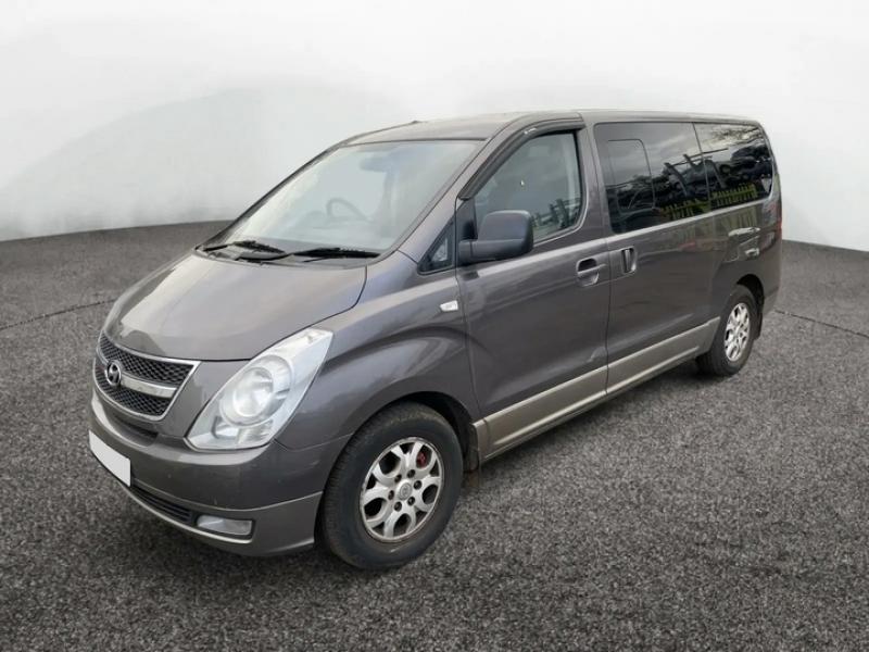 2012 Hyundai I800 Style Crdi Auto 2497cc Turbo Diesel Automatic 5 Speed Van Derived Car