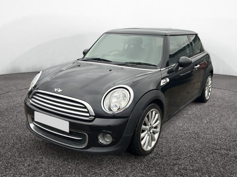 2011 Mini Cooper 1598cc Petrol Manual 6 Speed Hatchback