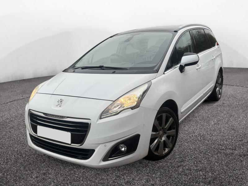 2015 Peugeot 5008ure hdi 1560cc Turbo Diesel Manual 6 Speed MPV